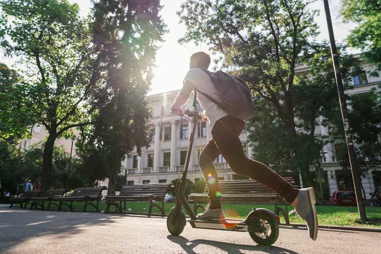 Majority Believe E-scooters Make New Zealand Cities More Liveable