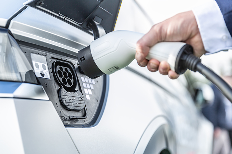 China Dominates EV Charging with Impressive Progress