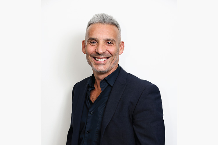 How to Enhance Resident Communication and Satisfaction with PropTech