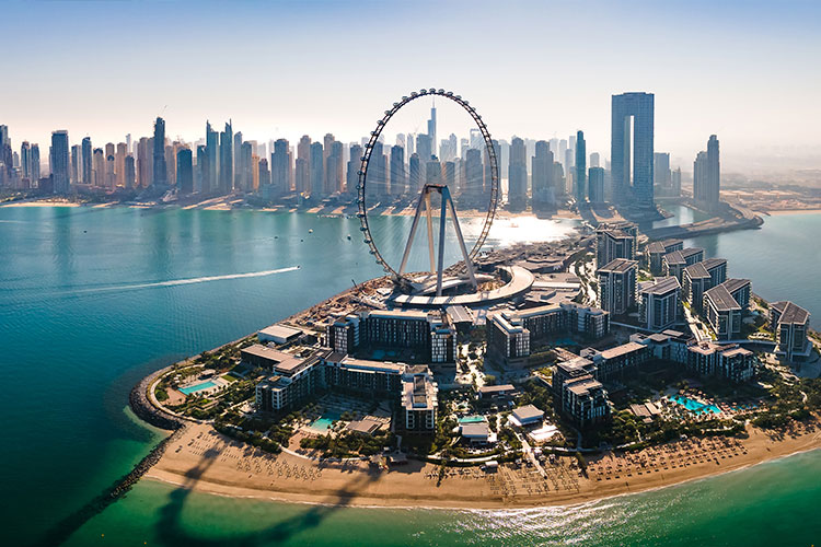 Dubai Attracts International Investors 