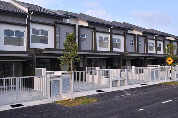Pros and Cons of Strata Landed Properties