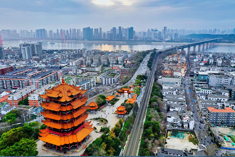 Slim Hope for Chinese Market in 2024