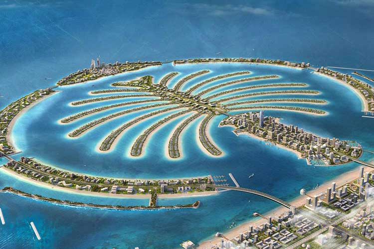 Hundreds Queue Up To Buy Nakheel Property