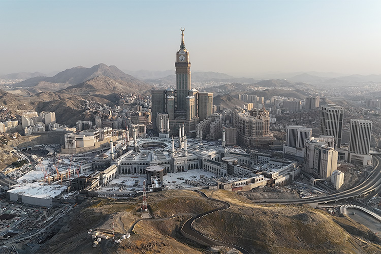 Riyad Capital, Saudi Railway to Launch $1.6b Real Estate Fund in Makkah