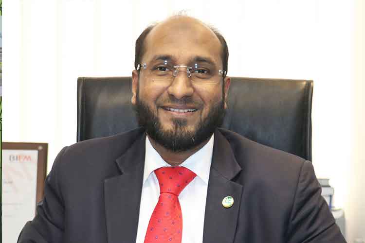 Adeeb Group Signs MoU with Shining Star International School