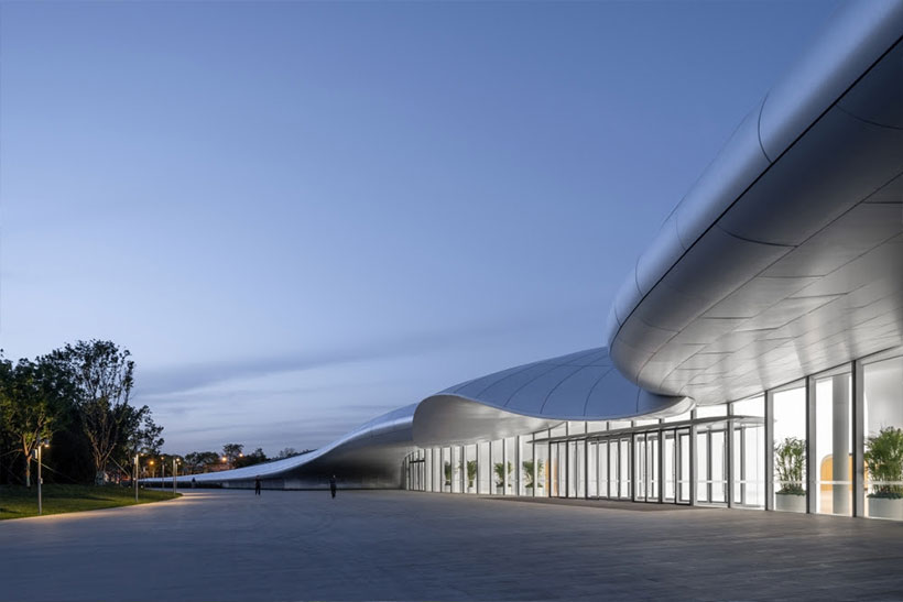 MAD Architects Completes Innovation Centre in Beijing