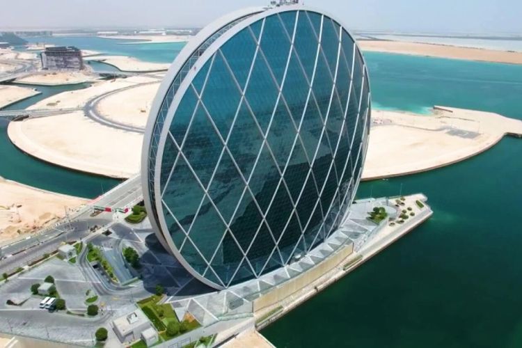 Aldar Joins Hands with IHC and ADNEC 