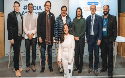 Vivek Anand Oberoi Unveils the Power of AI and Blockchain at Davos