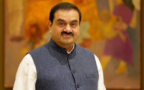 Indian Billionaire to Revamp Mumbai Slum