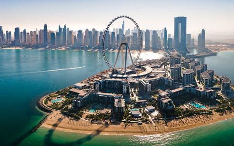 Dubai Attracts International Investors 