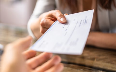 UAE Residents to Get Monthly Rent Option