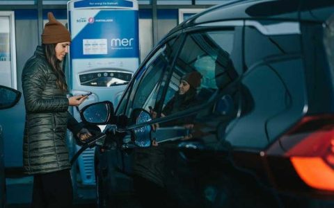 Knight Frank and Mer Install Charge Points for EV 