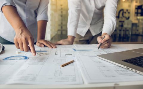 Third of FMs Say Budget Cuts Pose Risks to Safety 