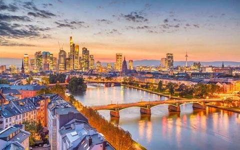 European Investors Cut Allocations to Real Estate - Survey