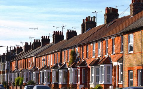 UK Property Asking Prices Fall, Headwinds Remain for 2025